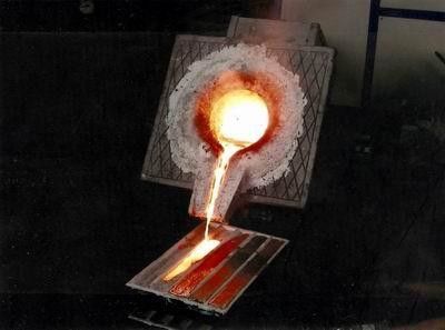 高温安全インダクションメルトマシン
